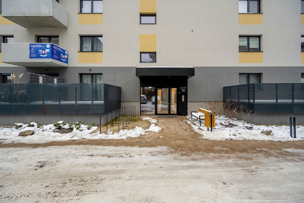 Wrocław Haven Apartment by Renters view 3