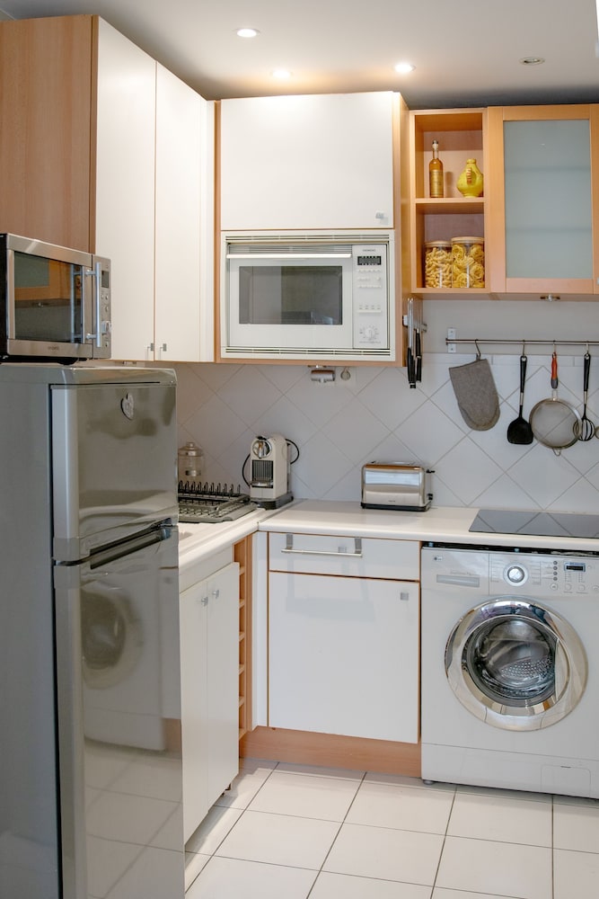 1BR Near Eiffel & Les Invalides