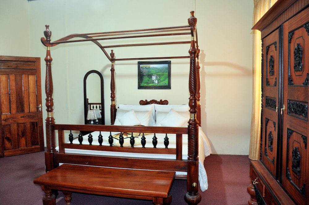 Chelthnam Bungalow