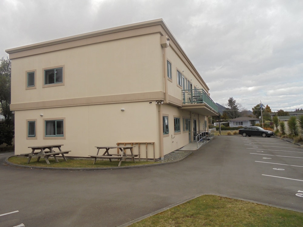 Utopian Motel Taupo - Hostel