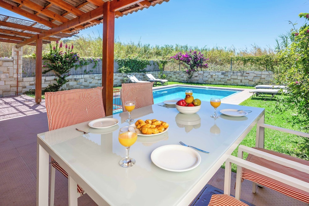 Villa Mandarin Platanias