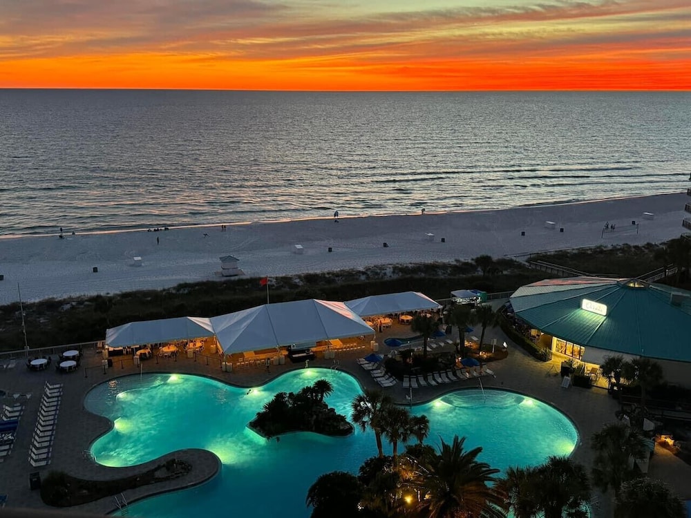 Gulf Serenity Romantic Oceanfront Edgewater T3