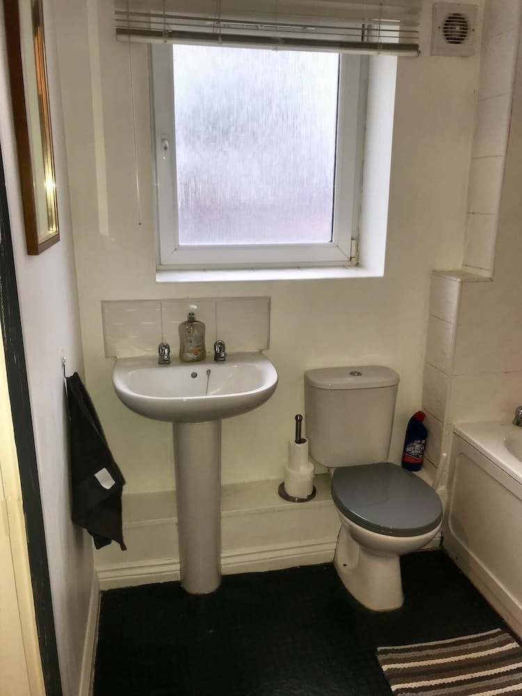 Immaculate 2-bed Apartment in Smethwick