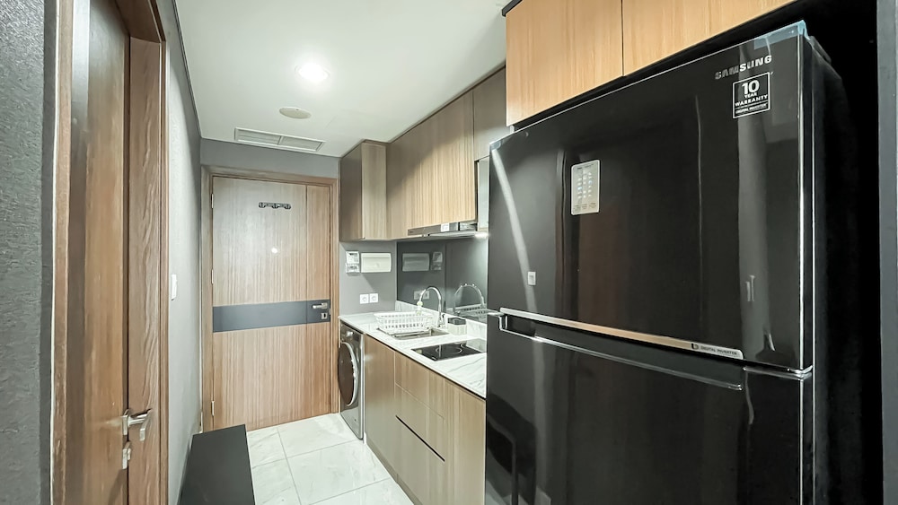 Urban Industrial Touch 1Br Apartment At The Smith Alam Sutera