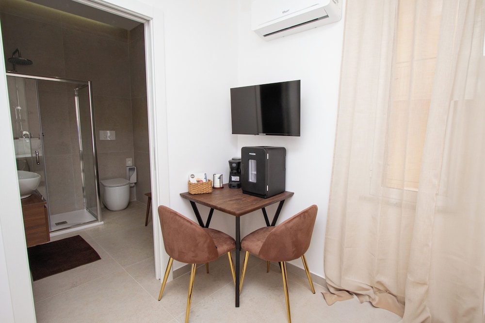 Suites Domus Fysi