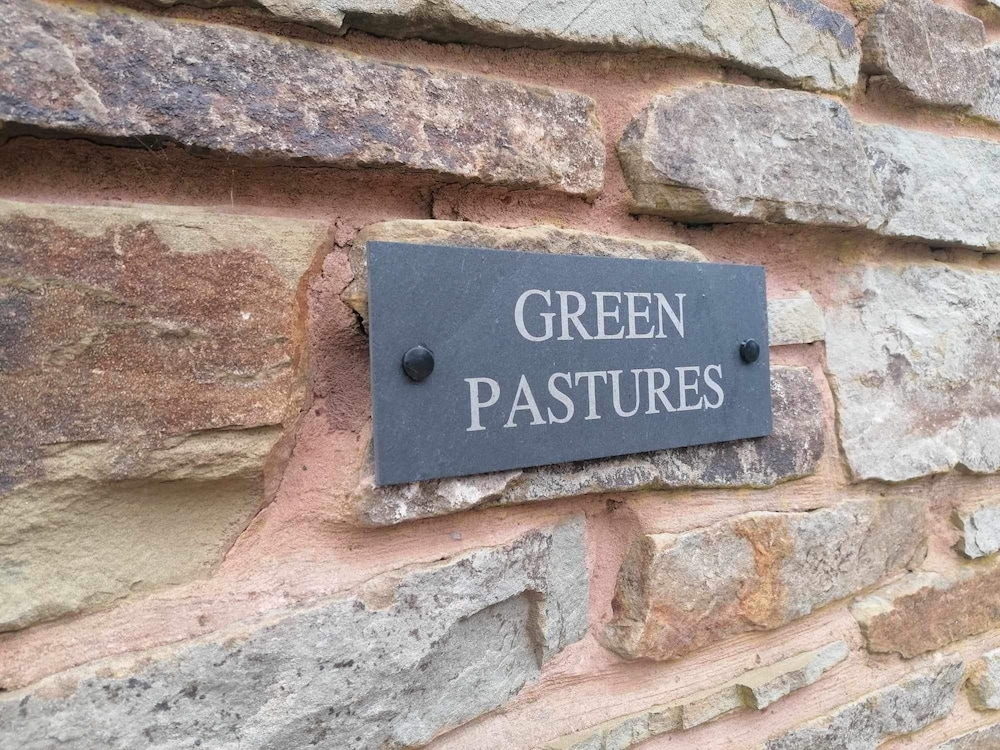 Captivating 1-bed Apartment in Hereford