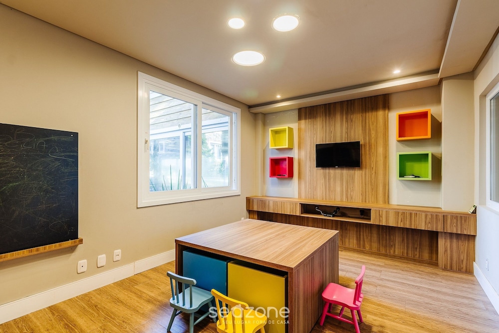 Beautiful Apartment With Heated Pool Cap0302