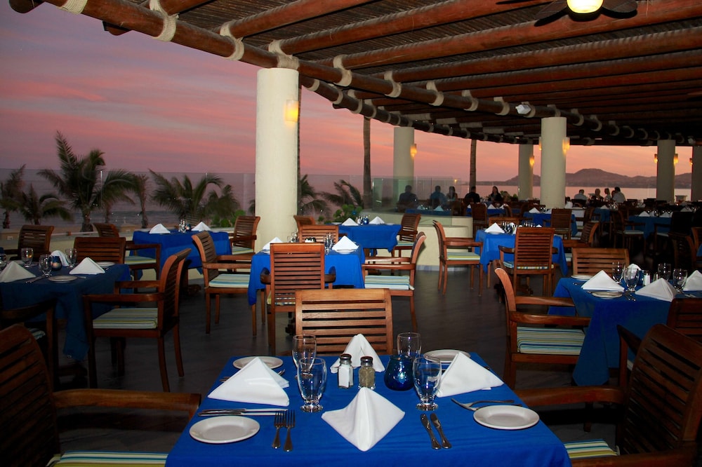 Los Cabos Vacations - Barcelo Gran Faro Los Cabos - All Inclusive - Property Image 5