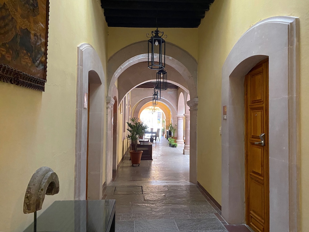 Zacatecas Vacations - Hotel Casa Faroles - Property Image 2