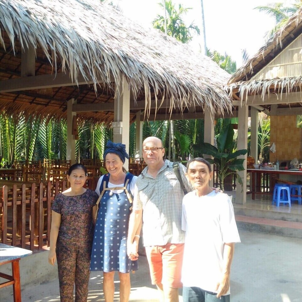 Bentre Coco Lodge
