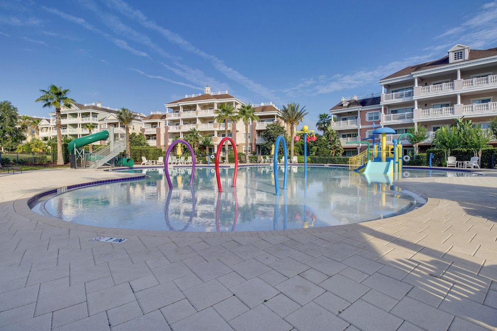 7 Mi to Disney World: Condo w/ 2 Balconies + Pools