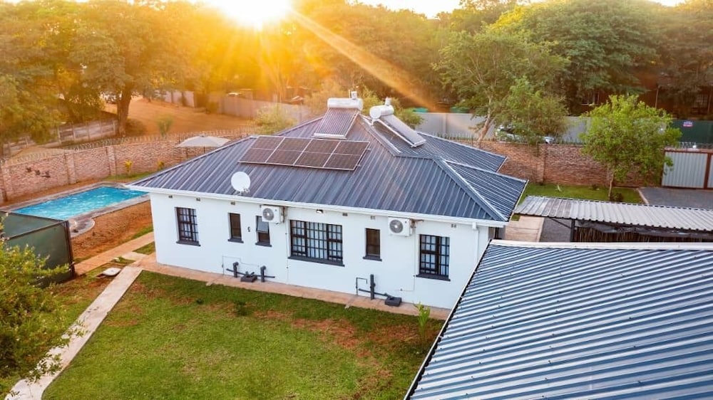 Murugare Lodge