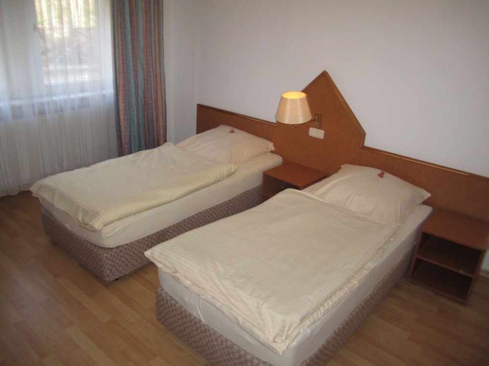 Saarbruecken Vacations - Boutique-Hotel Fahrhaus Saarbrucken - Property Image 30