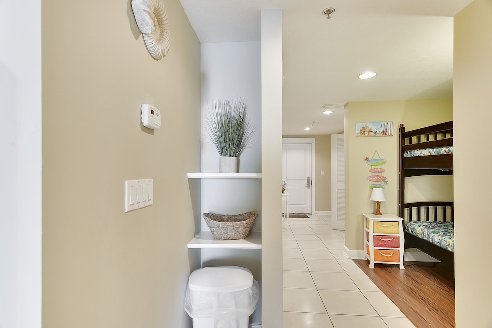 Grand Panama Beach Resort by Book That Condo