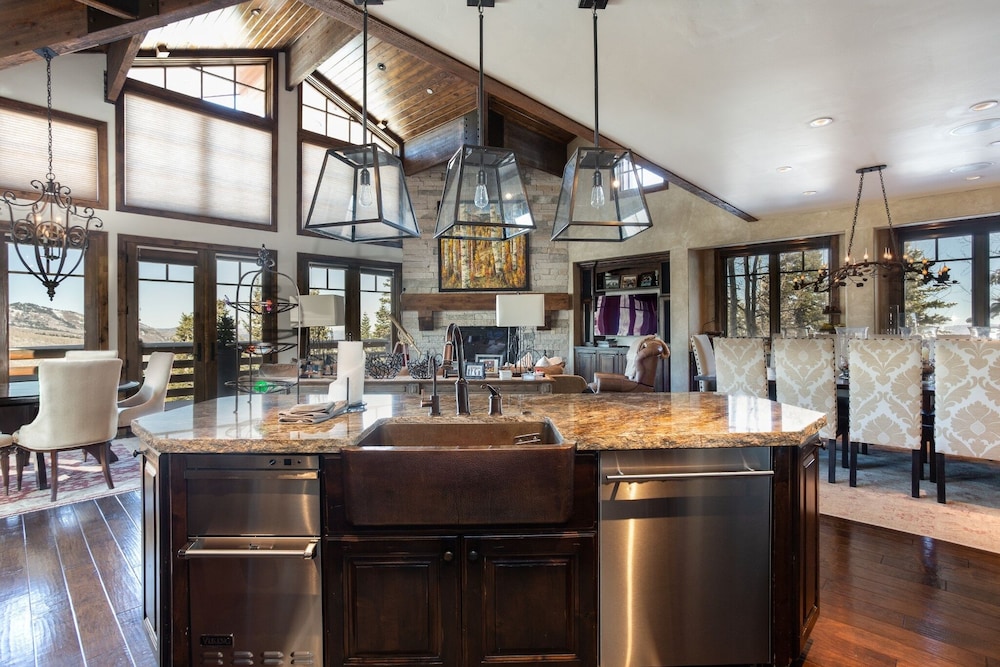 Stag Lodge at Deer Valley Resort - Seven Bedroom Residence with Spa #35 7 Condo