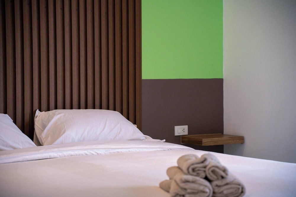 Boutique Hotel 20 min Walk to Kata Beach #202