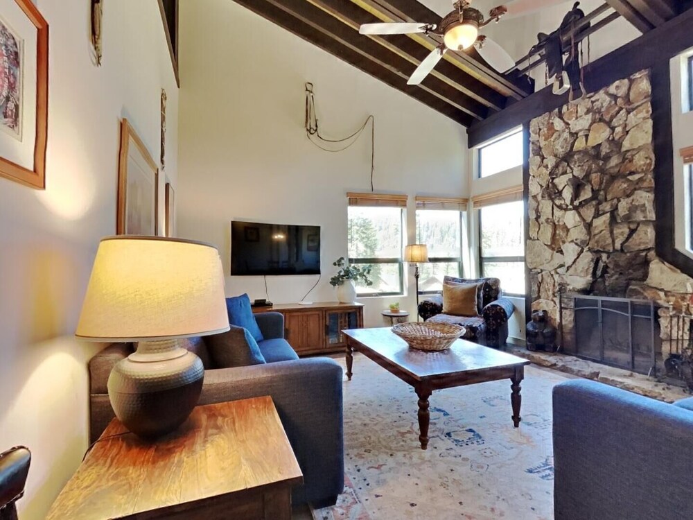 Mammoth Mountain - Vacation Condos