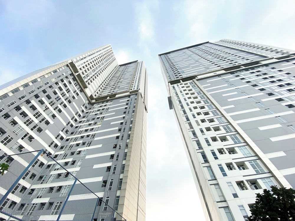 Cozy And Modern Look 1Br Apartment Vasanta Innopark By Travelio