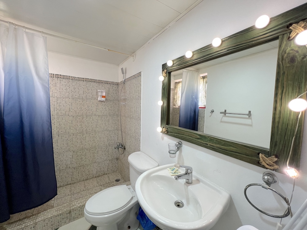 Los Corales Tropical Beach Resort & SPA