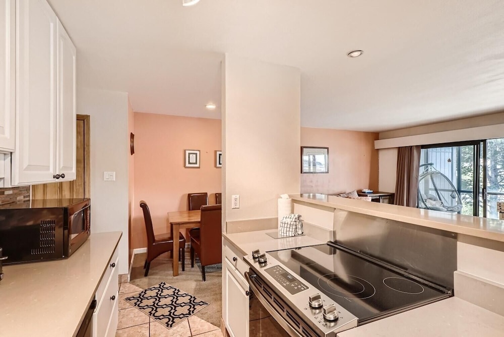 Copper Junction 203 - 1 Br Condo