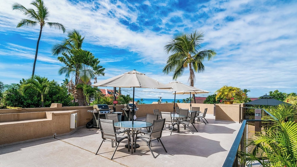 AC - Easy Walk to Restaurants Shopping - Concierge Included - Vrkcv