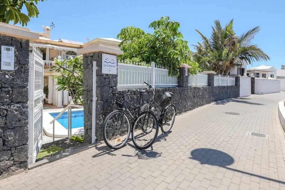 Bayside Concha House Beachfront Oasis With Heated Pool
