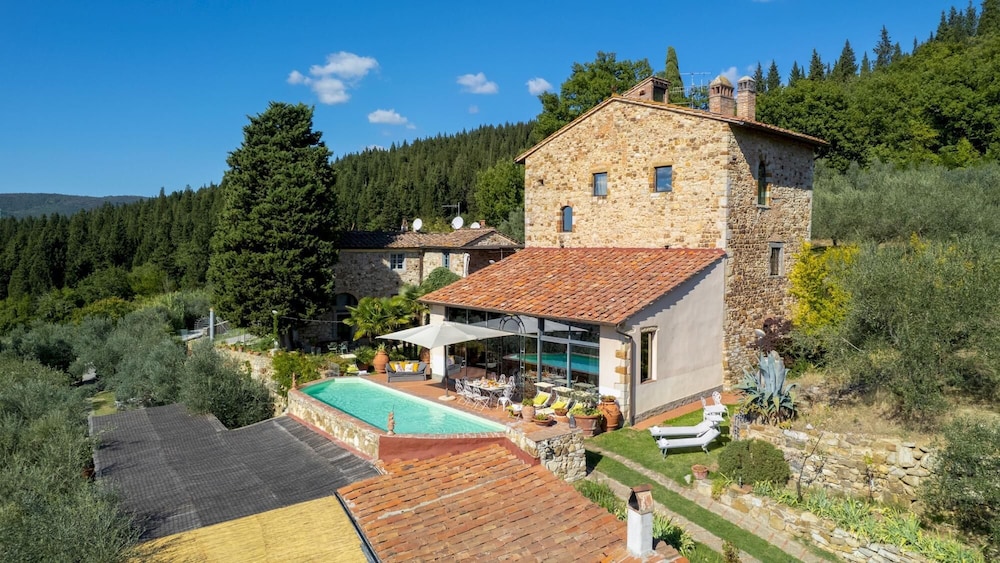 Torre Al Poggio 8 in Calenzano view 3