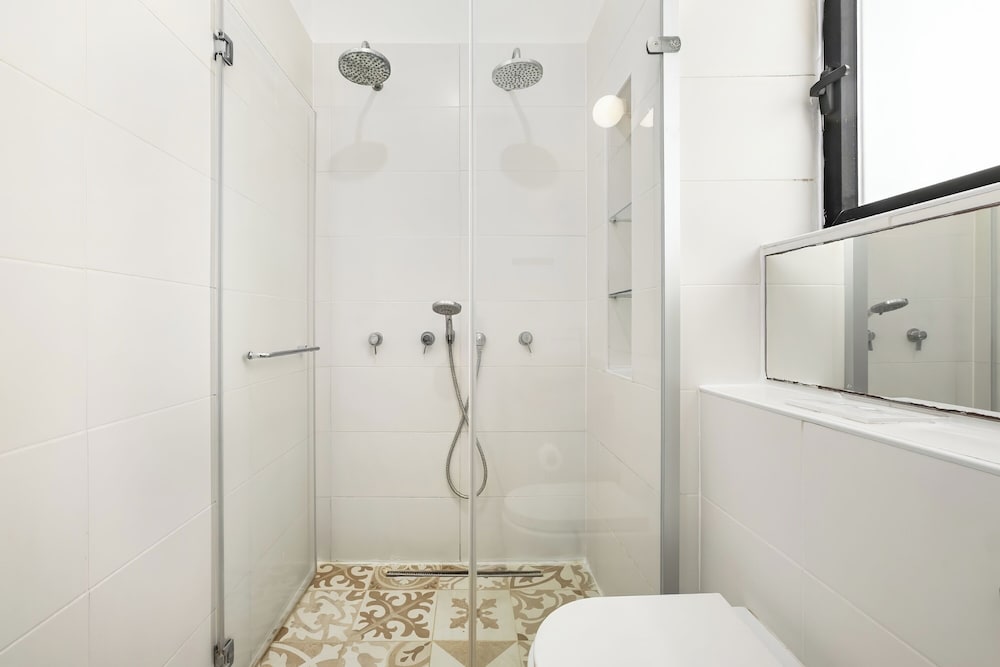Luxury Tower 3BR Beach View High Floor
