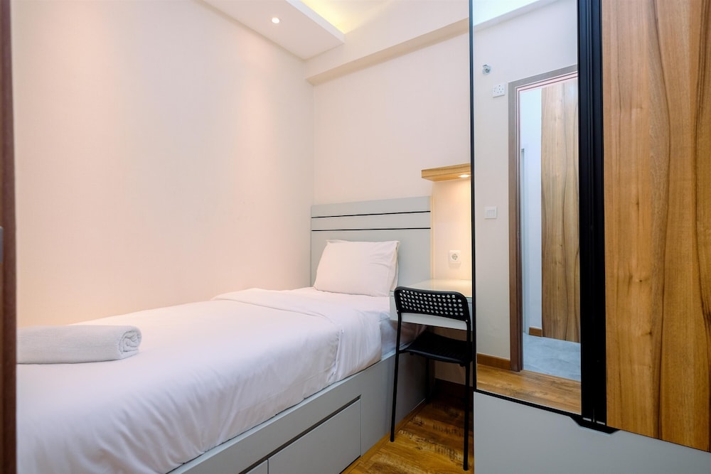 Best Homey and Comfort 2BR at Podomoro Golf View Apartment