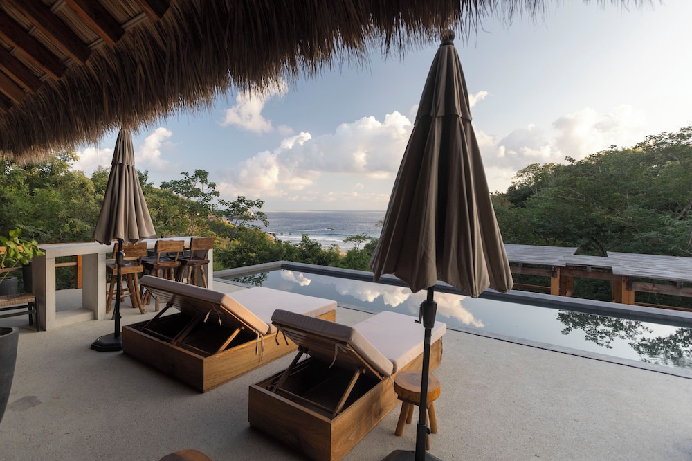 Casa Yute by Ahau Collection