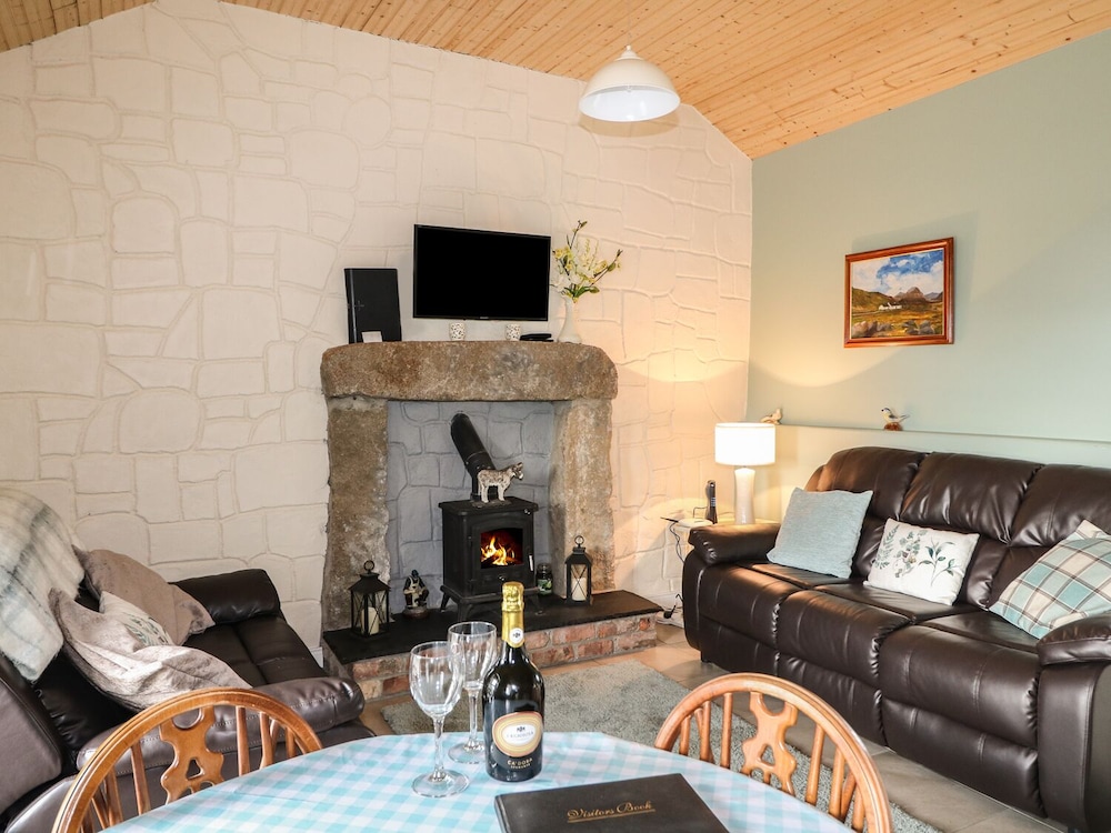 Pat White's Cottage view 2