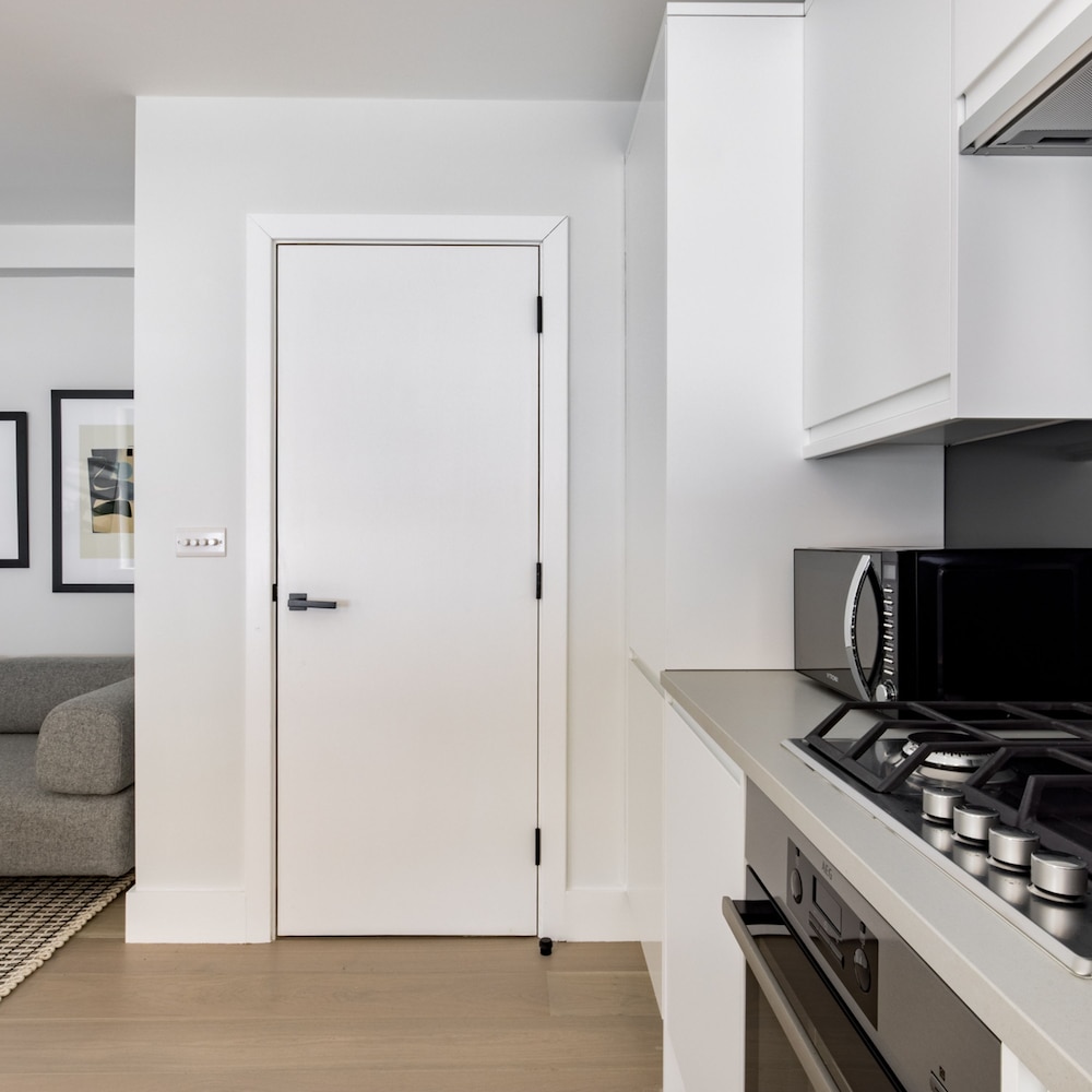 Cool Leicester Sq Studio - Netflix Nespresso