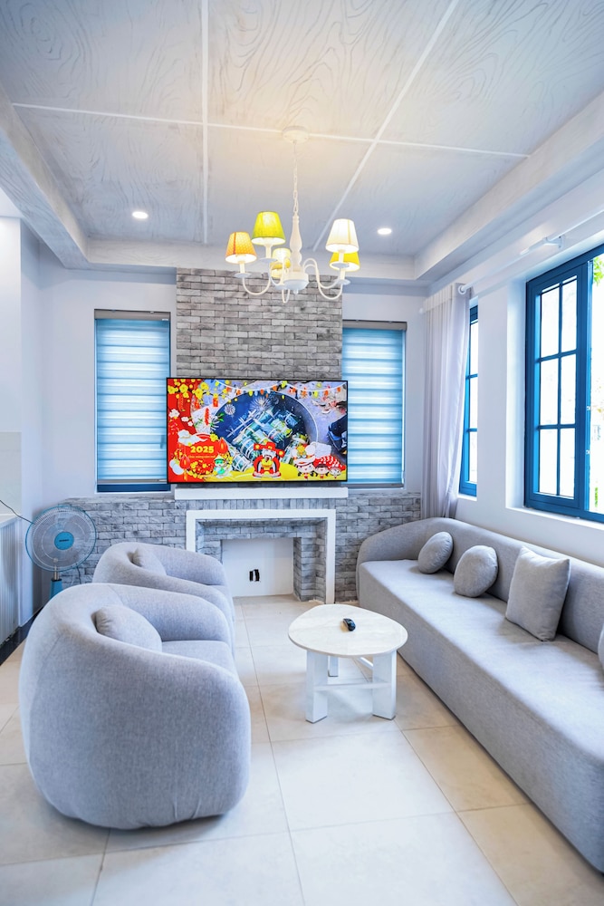 Luxury 3 br La Fleur Villa-Novaworld PT