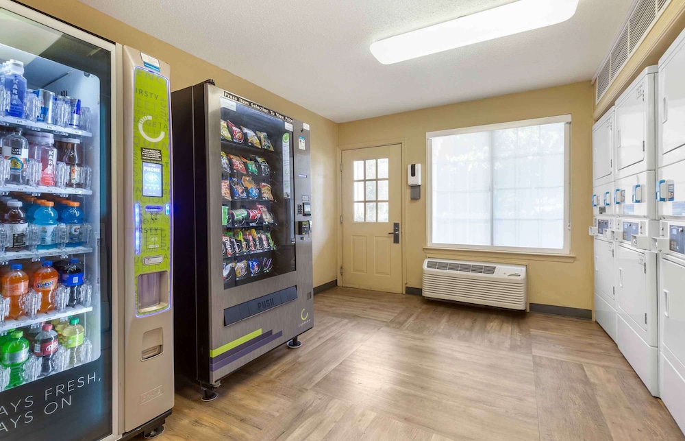 Extended Stay America Suites Washington DC Falls Church - Property Image 8