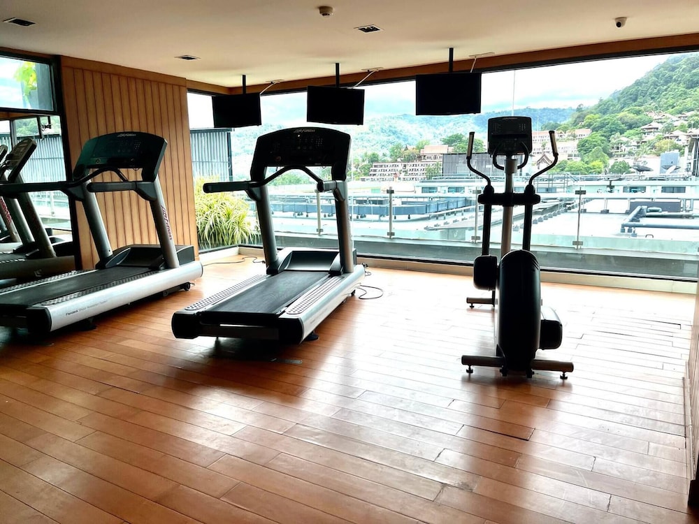 Studio Apartments With Shared Pool Near