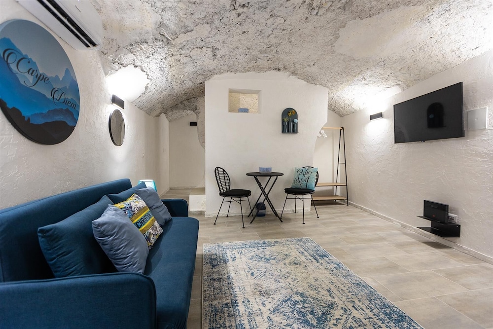 Carpe Diem Apartment