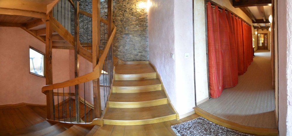L'Ecrin Du Ségala B&B view 4