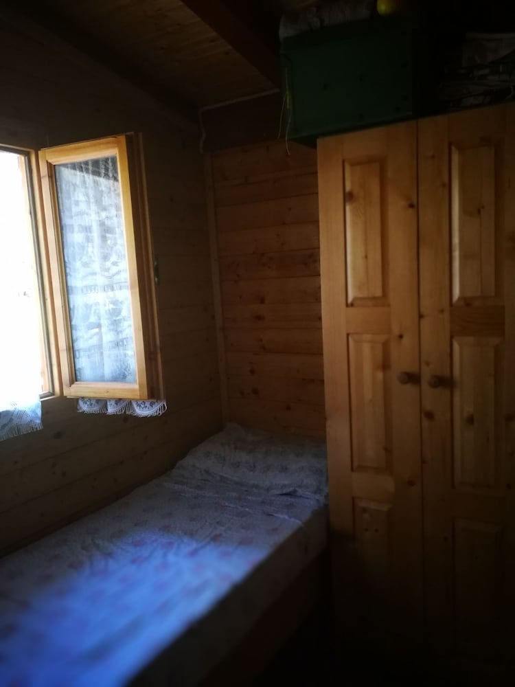 Photo 34