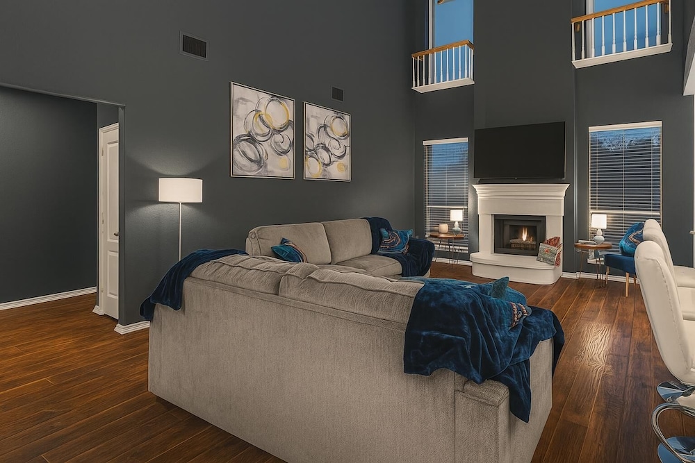 Sleeps 16 Game Room Firepit Grill Frisco