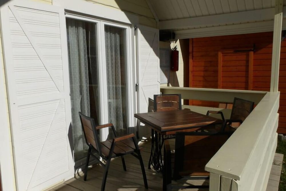 Cottage in Ustronie Morskie Near Sandy Beach