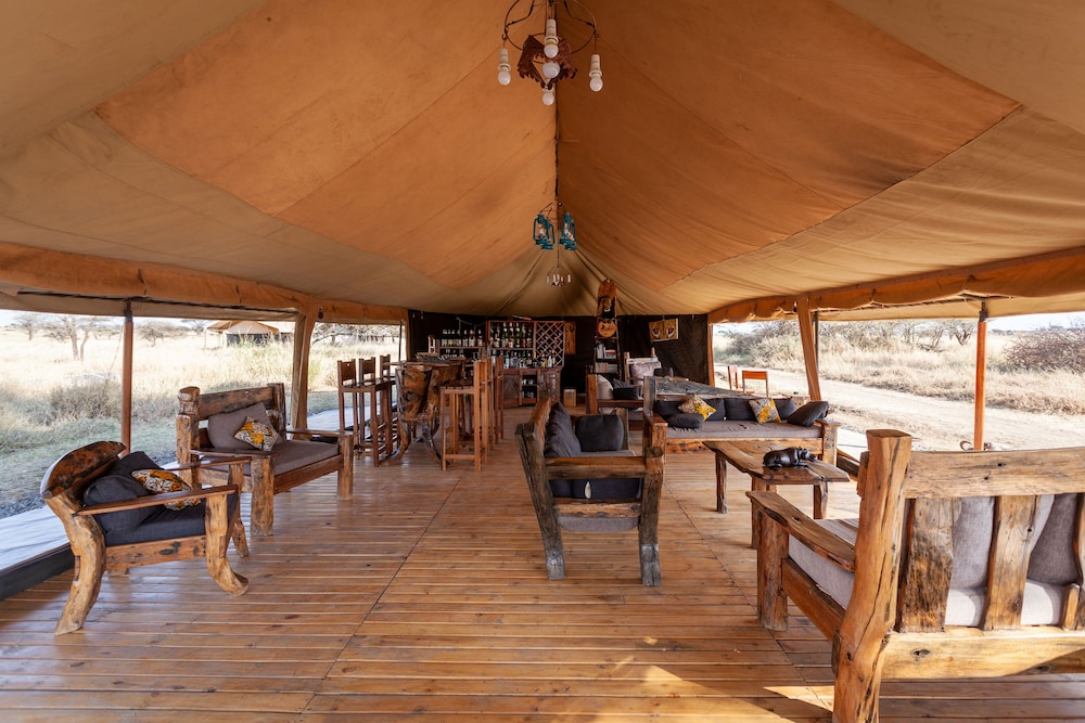 Mawe Luxury Tented Camp