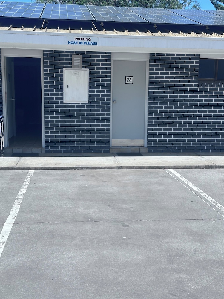 Albury Garden Court Motel