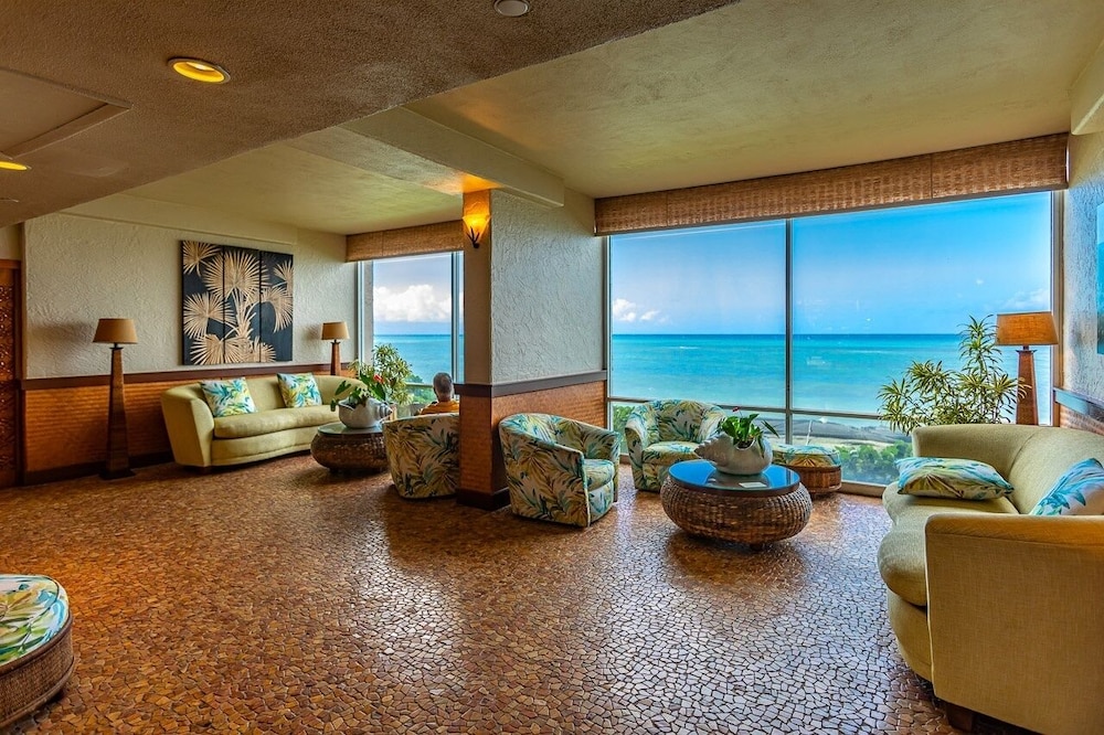 Royal Kahana 1211 2 Bedroom Condo