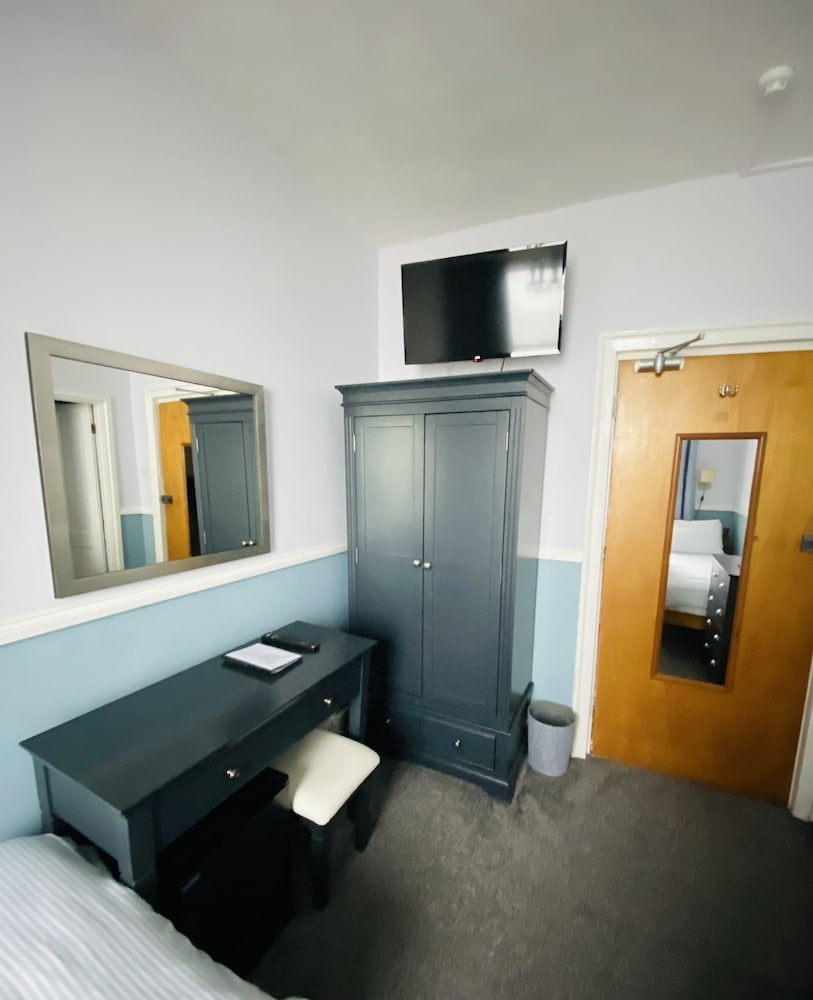 The Angove Guest House