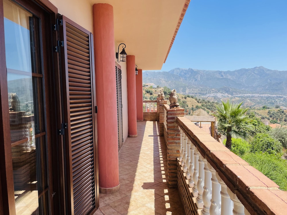 Villa Arco Iris by At Home Costa del Sol