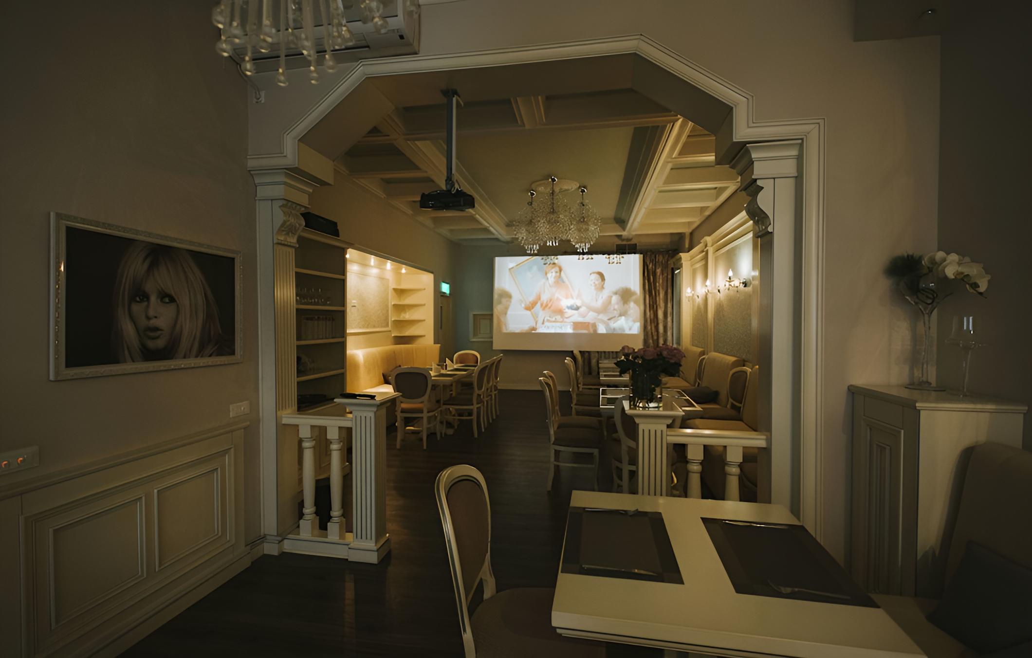 Cherie Hotel Boutique & Restaurant