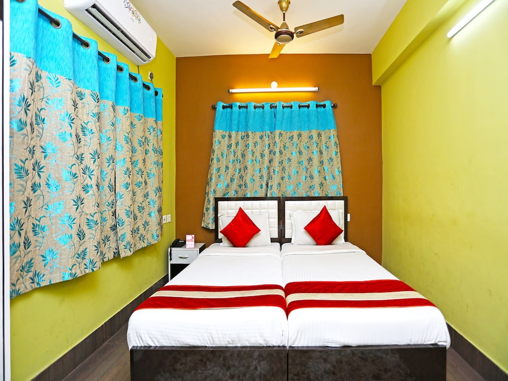 OYO 9718 Apartment near DLF IT Park