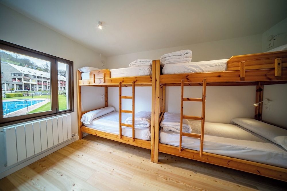 Aran Hostel