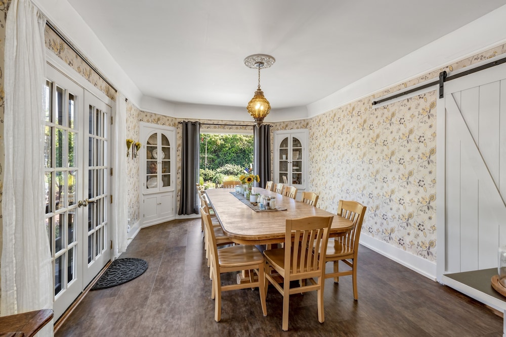 Ashland Vacations - Oak Hill Bed Breakfast - Property Image 29