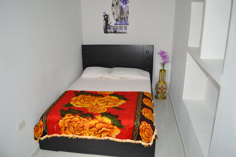 Hotel Miramar - Hostel